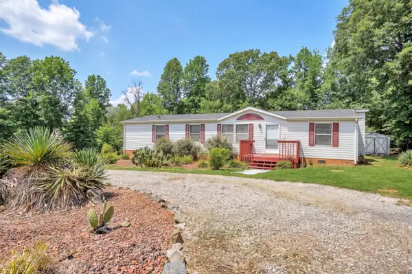 149 Dalewood Ln, Rocky Mount, VA 24151