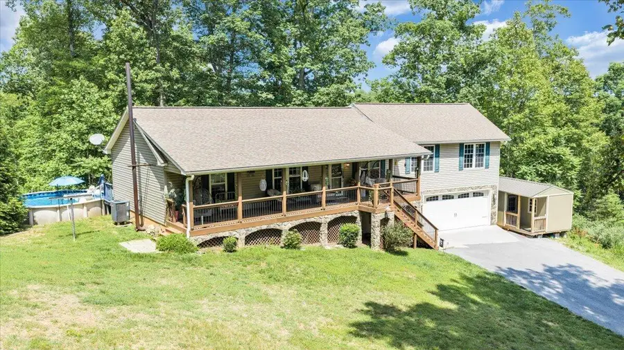 110 Chimney Sweep Ct, Goodview, VA 24095 - #2