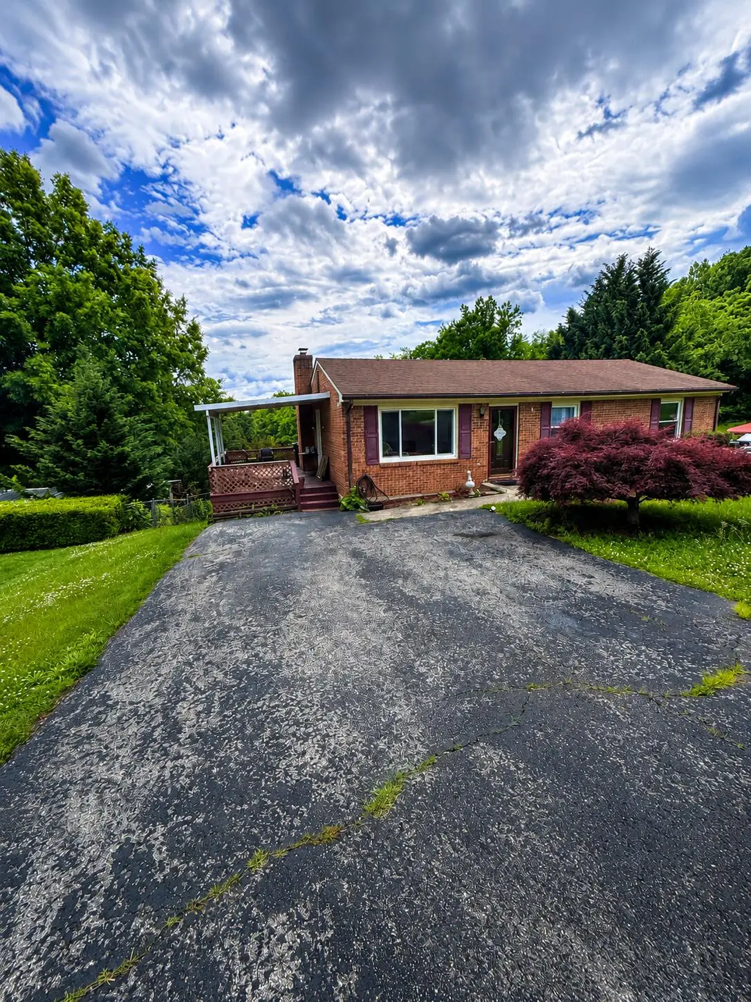 1140 Mineral Springs Dr, Vinton, VA 24179 - #1