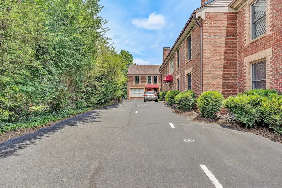 2231 Broadway Ave Sw #D, Roanoke, VA 24014 - #3