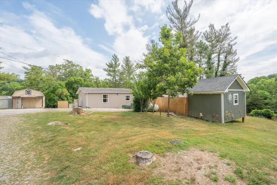 5184 Northwest River Rd, Salem, VA 24153 - #2