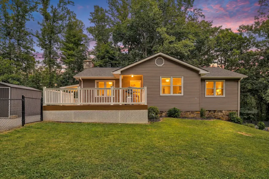190 Brookrun Dr, Callaway, VA 24067 - #3