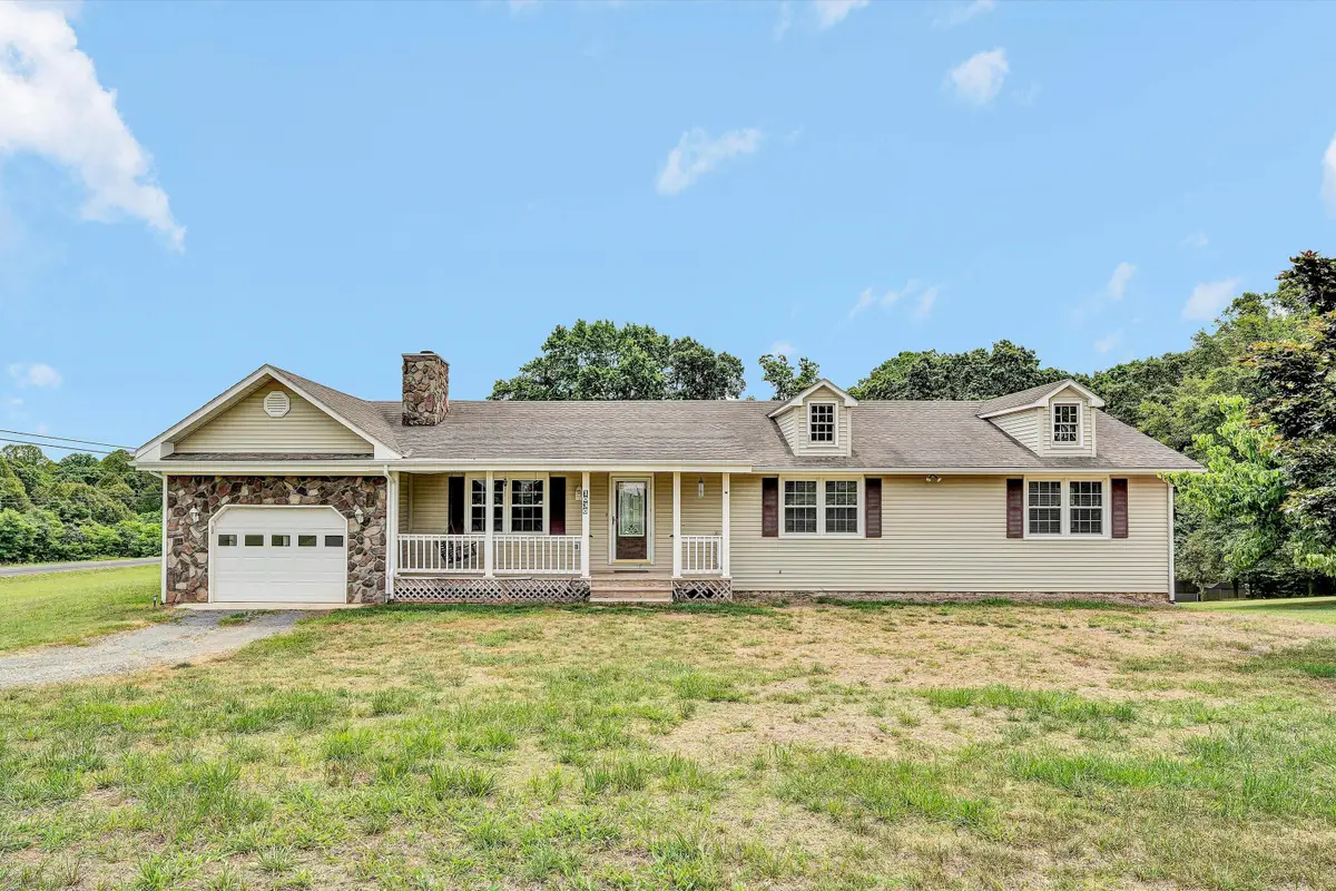 1030 Windhurst Dr, Hardy, VA 24101 - #1