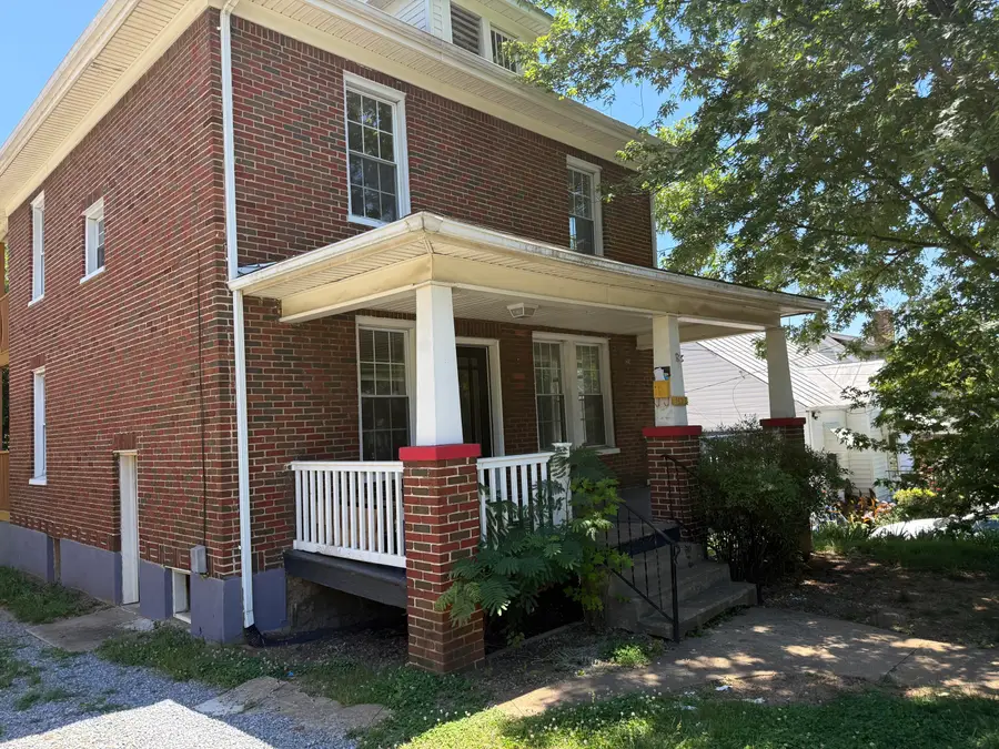 1502 9th St Se, Roanoke, VA 24013 - #2
