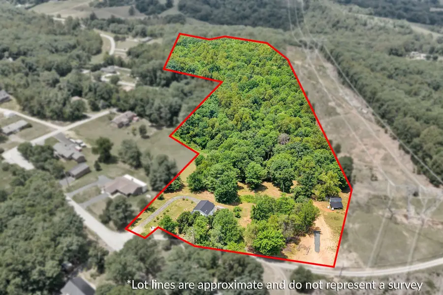 281 Cherokee Hills Rd, Bassett, VA 24055 - #2