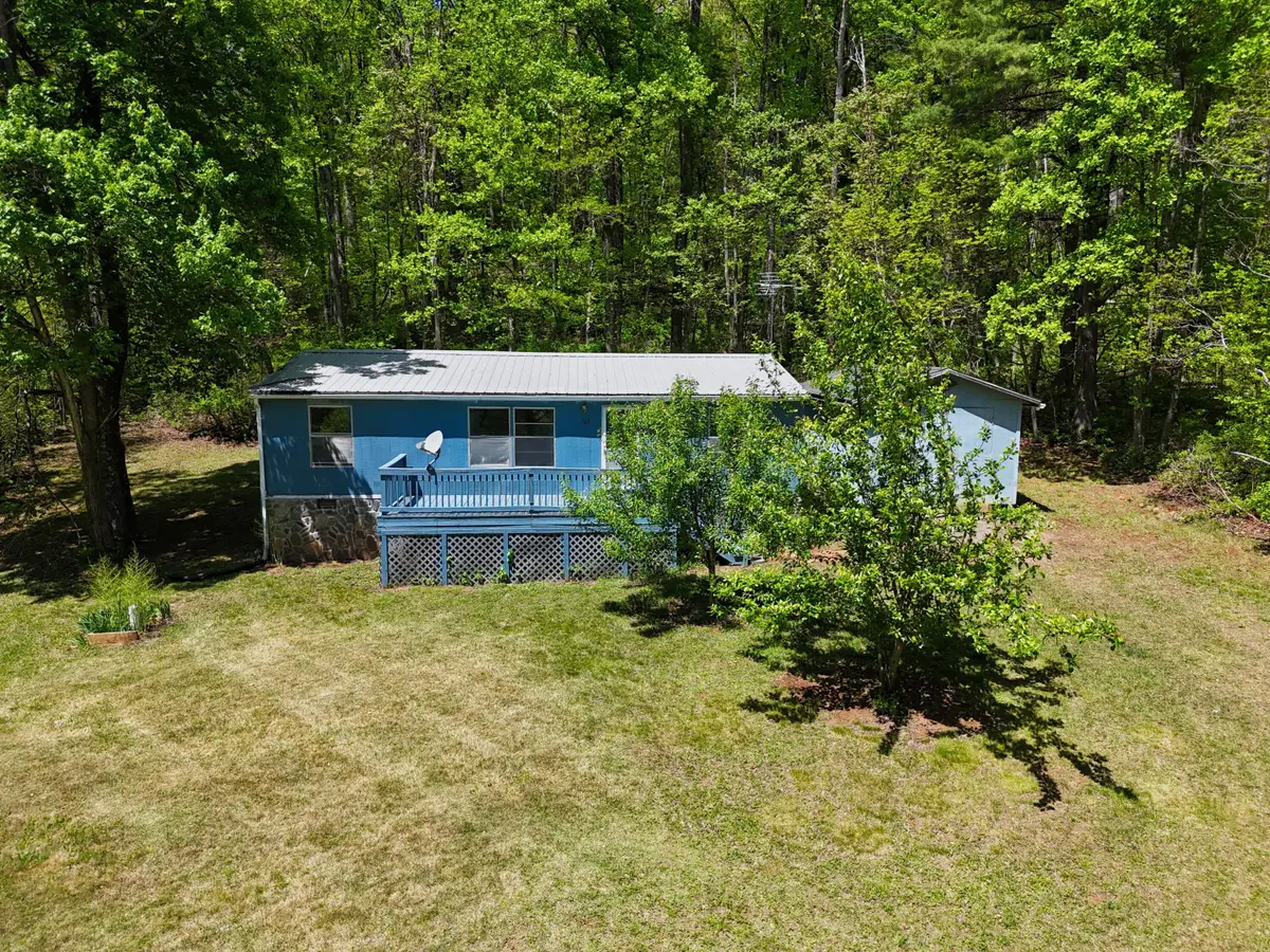 165 Chestnut Level Dr Se, Copper Hill, VA 24079 - #1