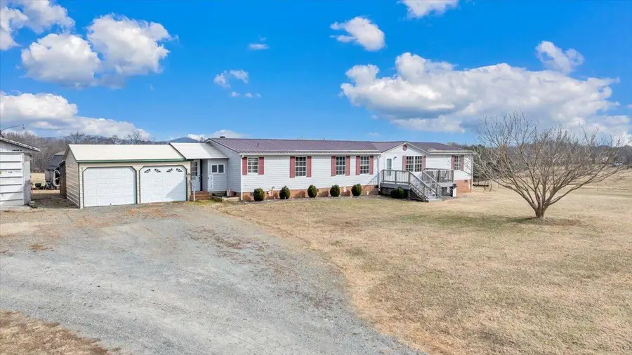 627&641 Novelty Rd, Union Hall, VA 24176 - #3