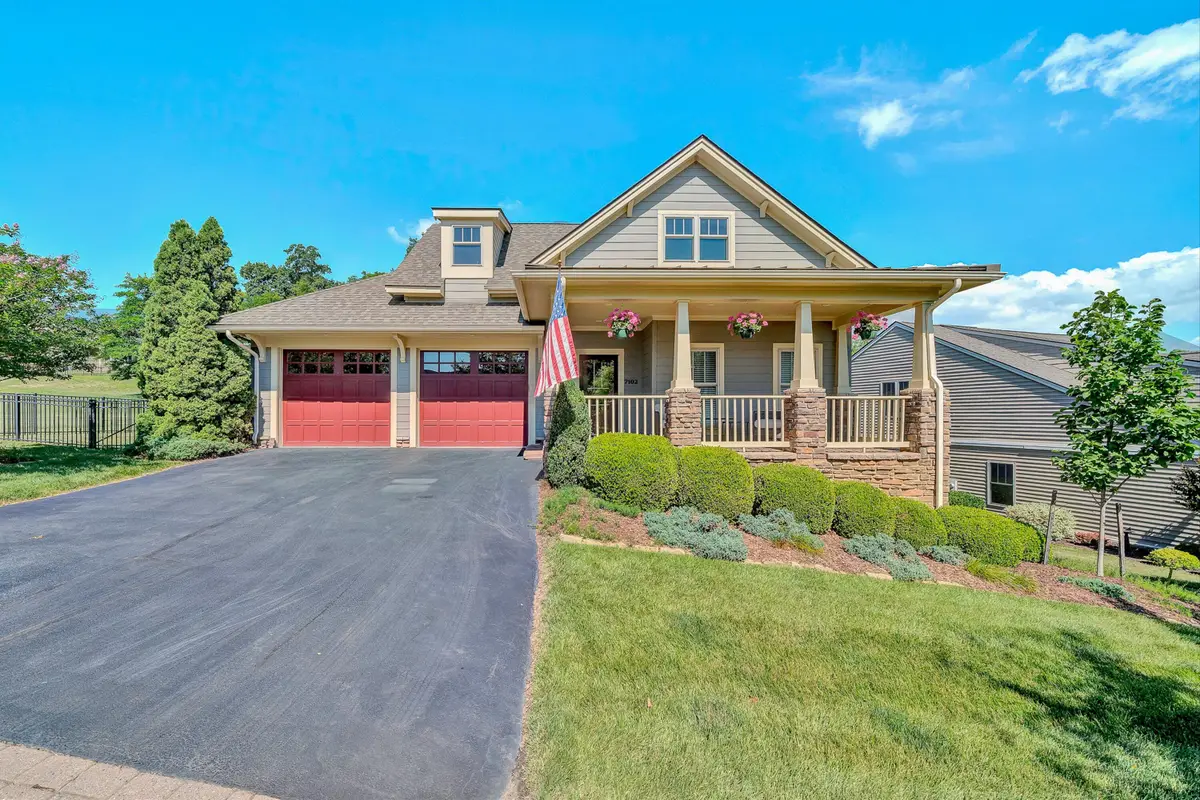 7102 Linn Cove Ct, Roanoke, VA 24018 - #1