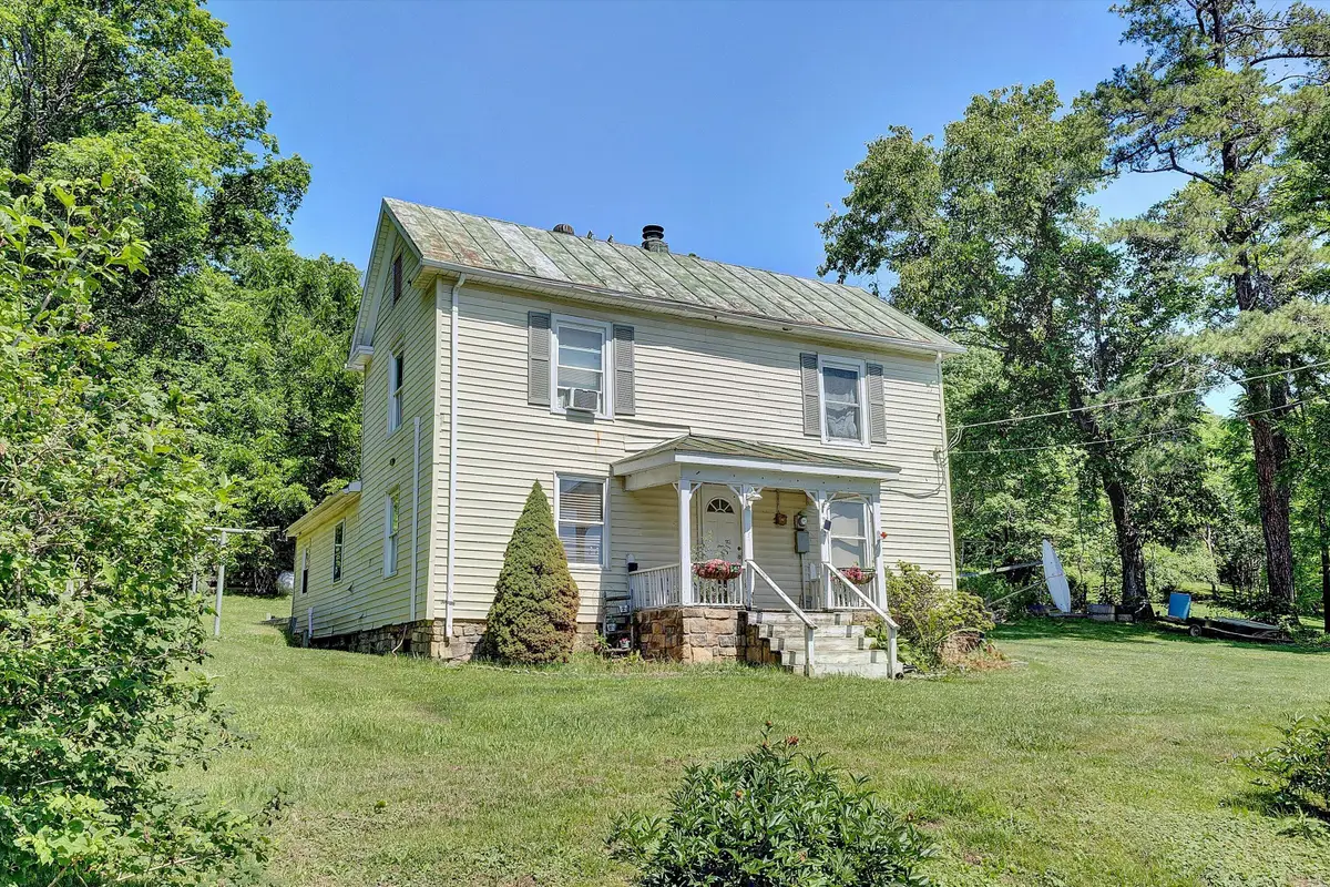 16287 Indian Draft Rd, Williamsville, VA 24487 - #1