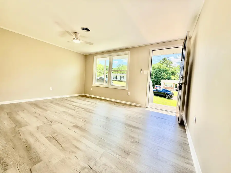121 Irene Dr, Vinton, VA 24179 - #3