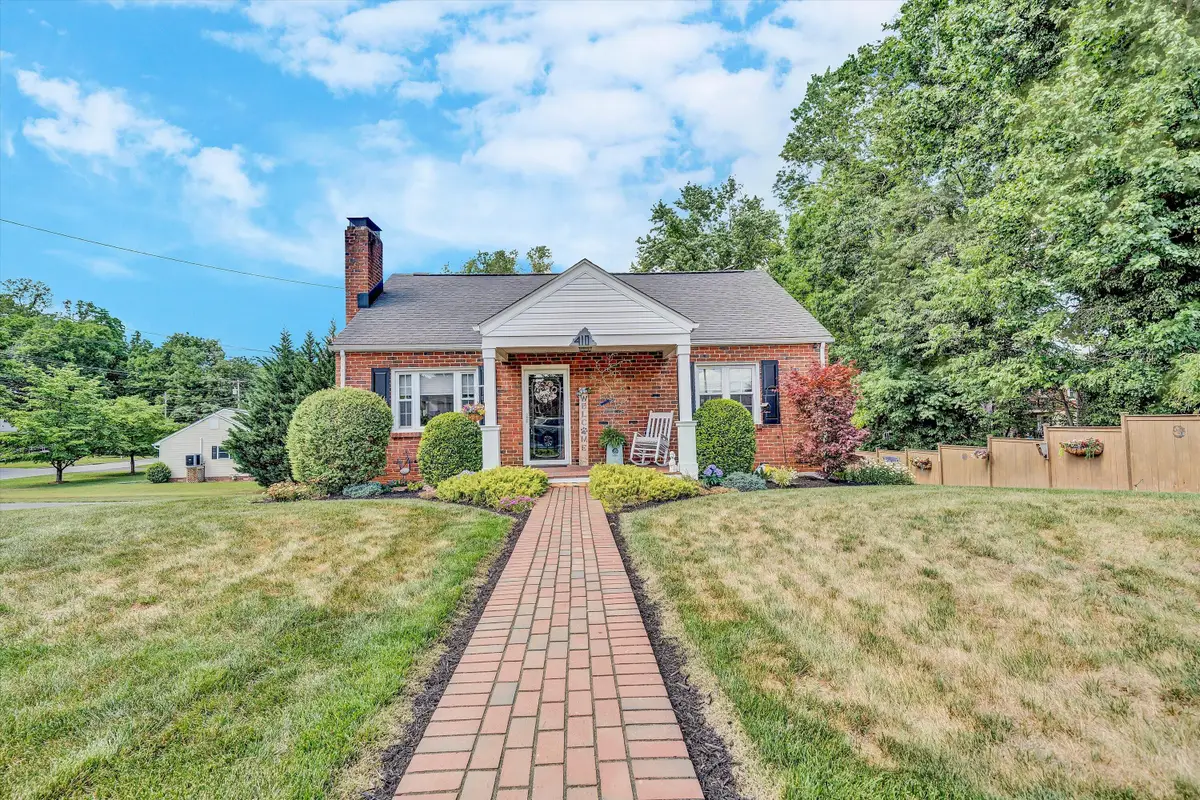 410 Parkdale Dr, Salem, VA 24153 - #1