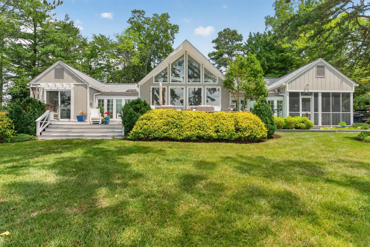 459 Hillcrest Heights Dr, Moneta, VA 24121 - #1