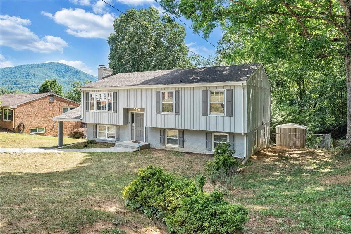 5263 Fordwick Dr, Roanoke, VA 24018 - #1