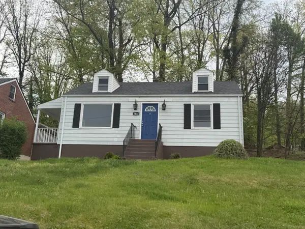 2816 Sweetbrier Ave Sw, Roanoke, VA 24015