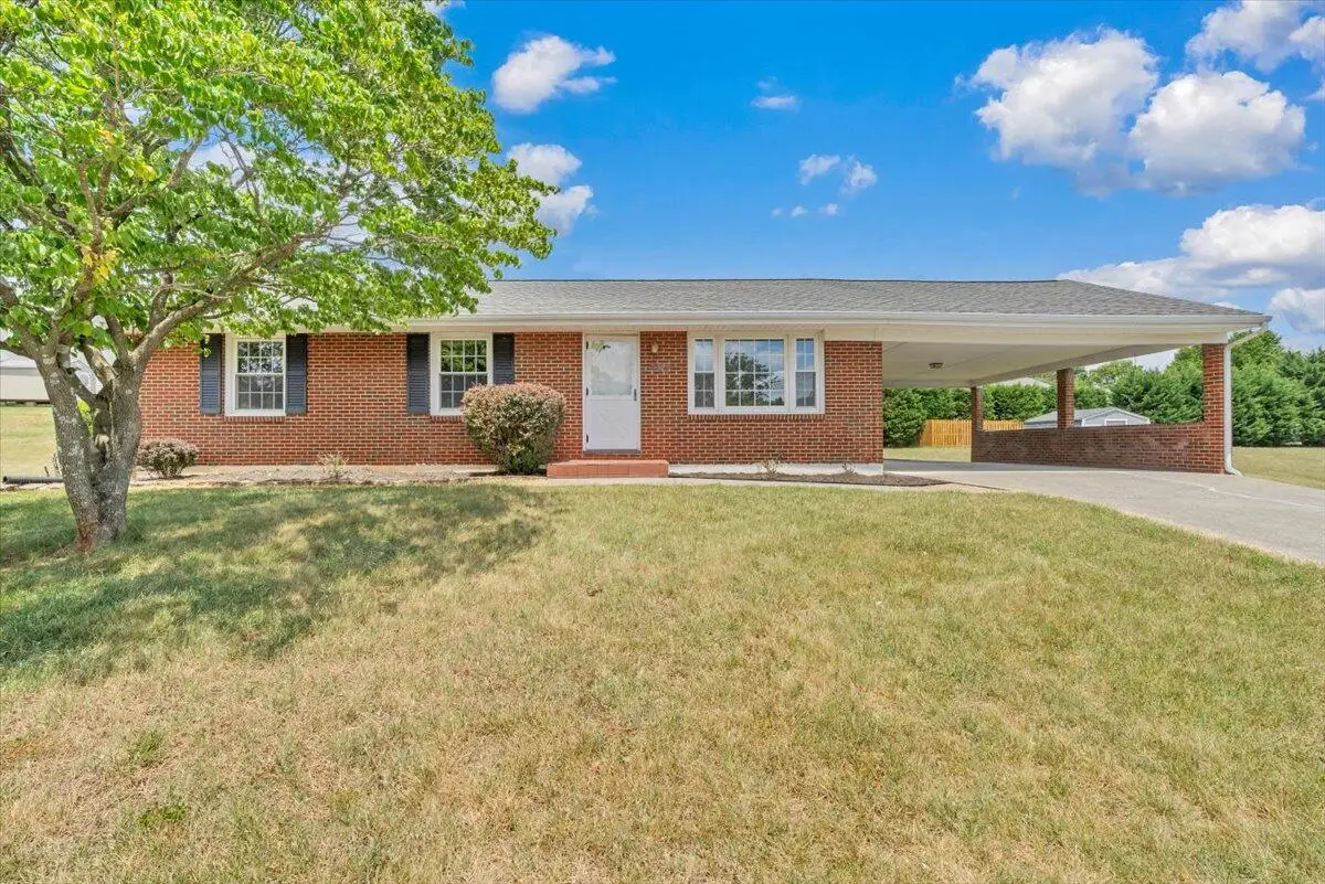 409 Decatur Cir, Salem, VA 24153 - #1