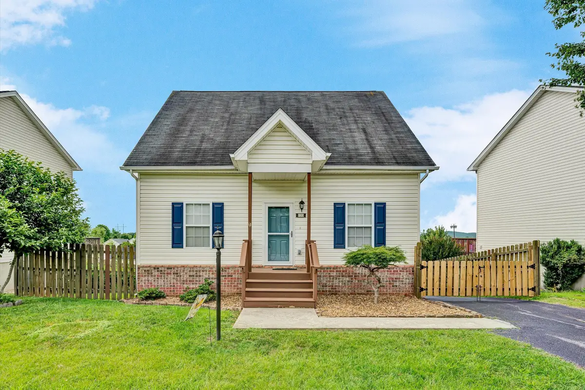 135 Wistaria Dr, Christiansburg, VA 24073 - #1