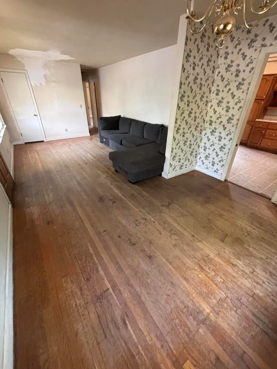 810 E Riverside Dr, Salem, VA 24153 - #3