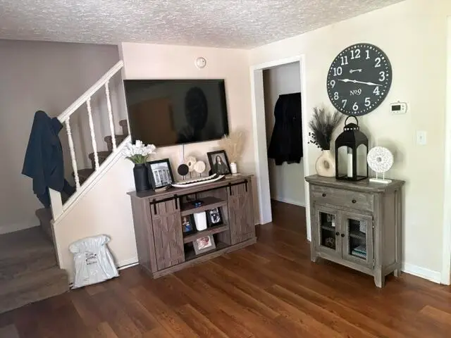 546 Westminister Ln, Salem, VA 24153 - #3