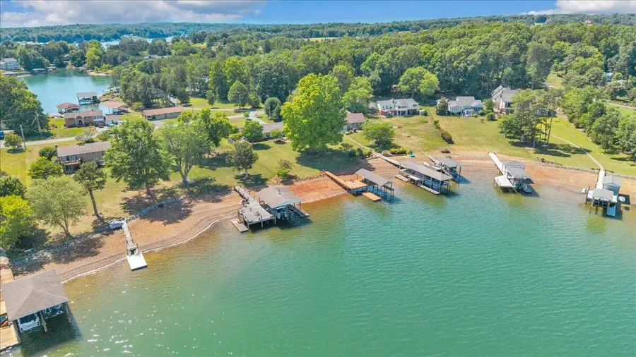 269 Key Lakewood Dr, Moneta, VA 24121 - #2