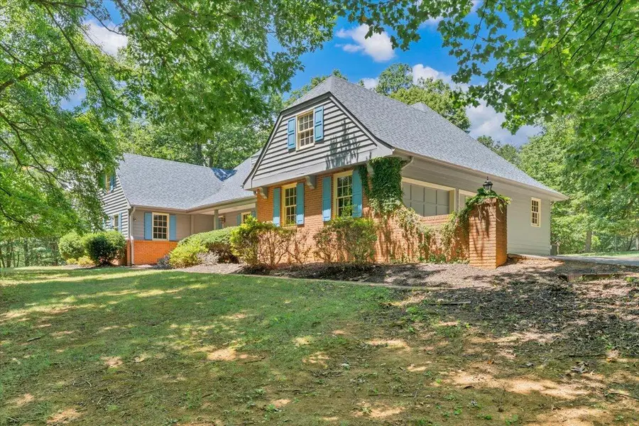 417 Stonebridge Dr, Blue Ridge, VA 24064 - #2