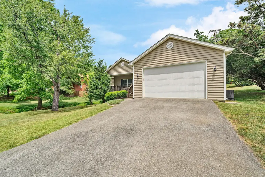 4851 Colonial Ave, Roanoke, VA 24018 - #3