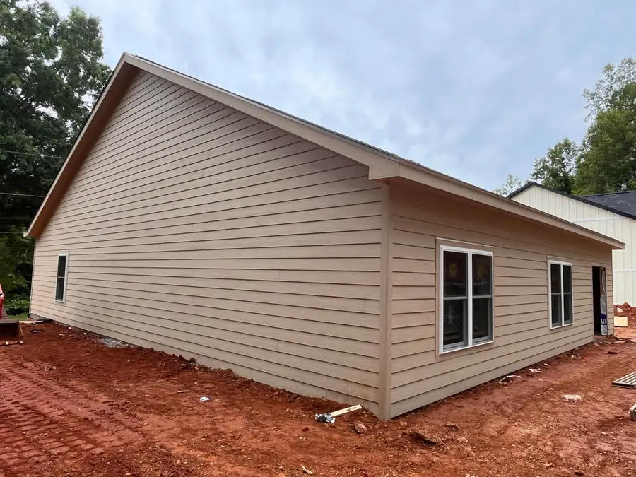 290 Anderson St, Rocky Mount, VA 24151 - #2