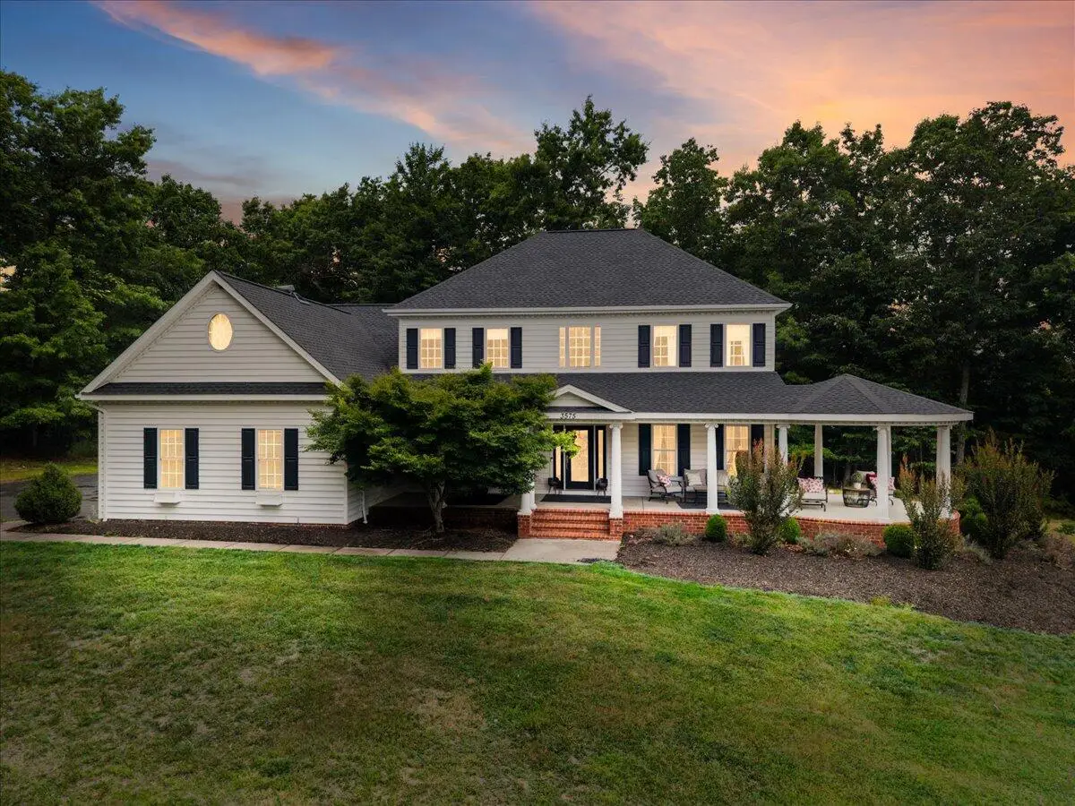 3575 Evergreen Trl, Blacksburg, VA 24060 - #1