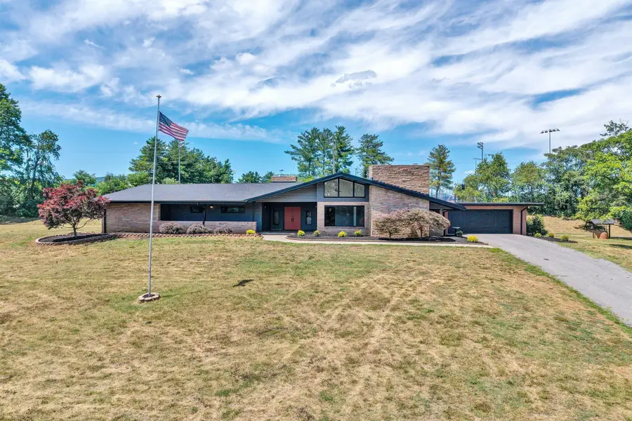 1223 Roanoke Blvd, Salem, VA 24153 - #2