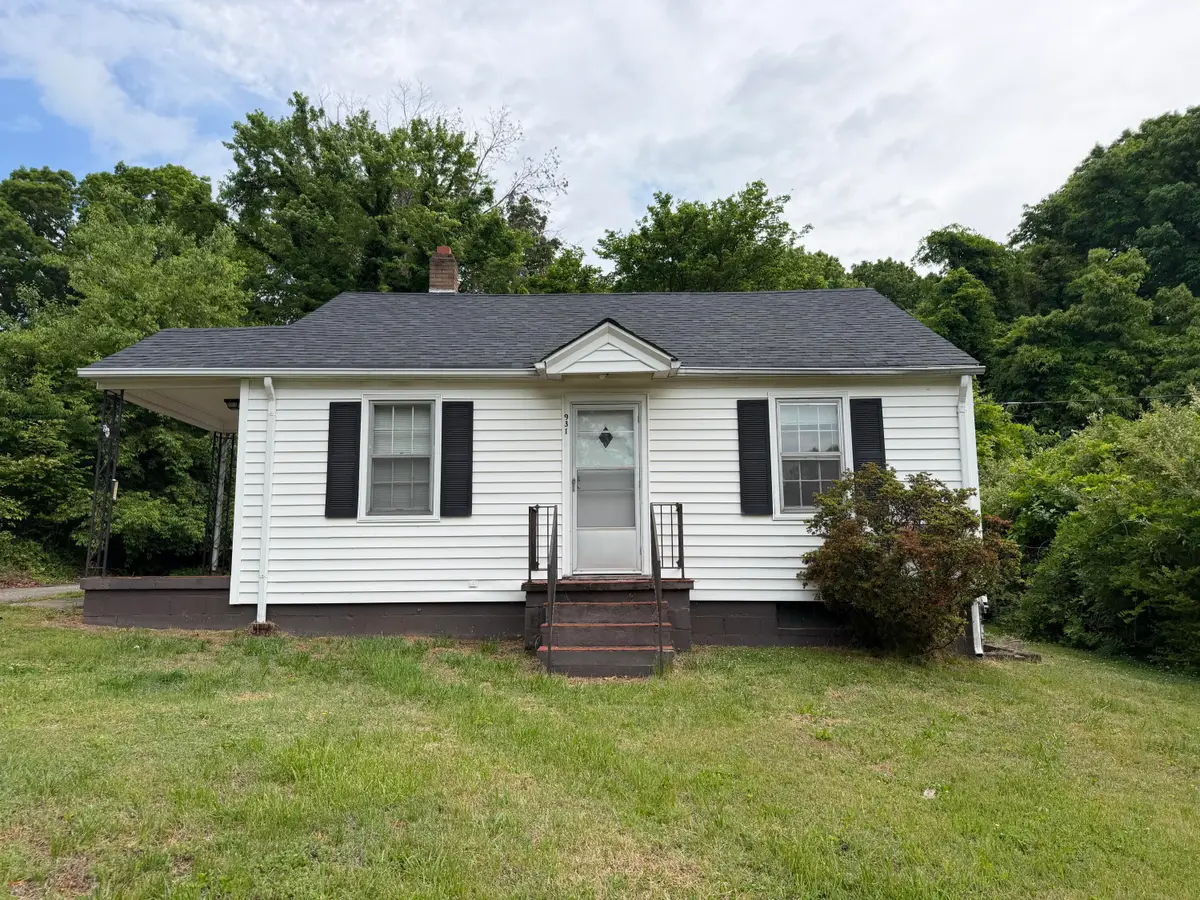 931 Myrtle Rd, Martinsville, VA 24112 - #1