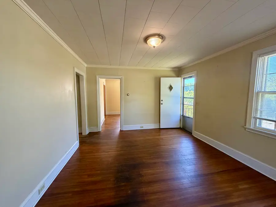 931 Myrtle Rd, Martinsville, VA 24112 - #3