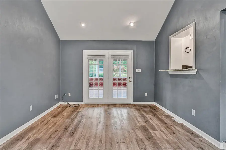 920 Tremont Rd, Salem, VA 24153 - #3