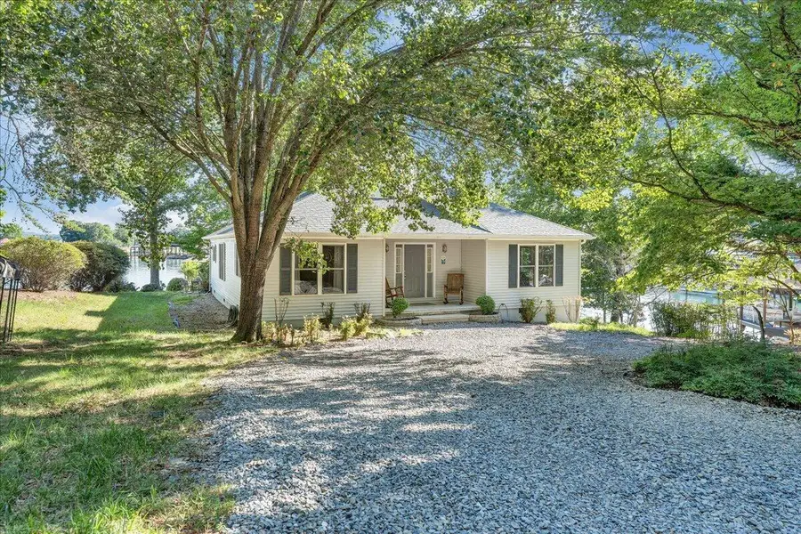 200 Anthony Home Rd, Huddleston, VA 24104 - #2