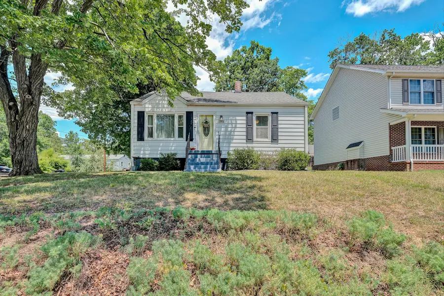 3402 Westmoreland Dr, Roanoke, VA 24018 - #3