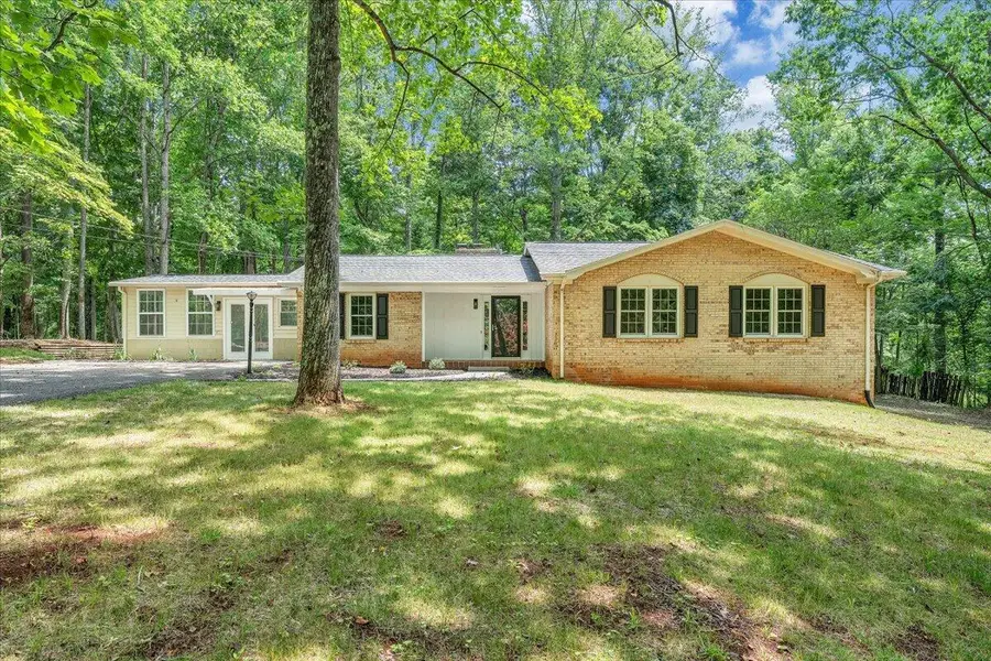 181 Oakdale Dr, Boones Mill, VA 24065 - #2