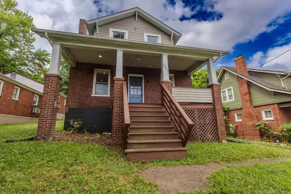 521 Riverland Rd Se, Roanoke, VA 24014