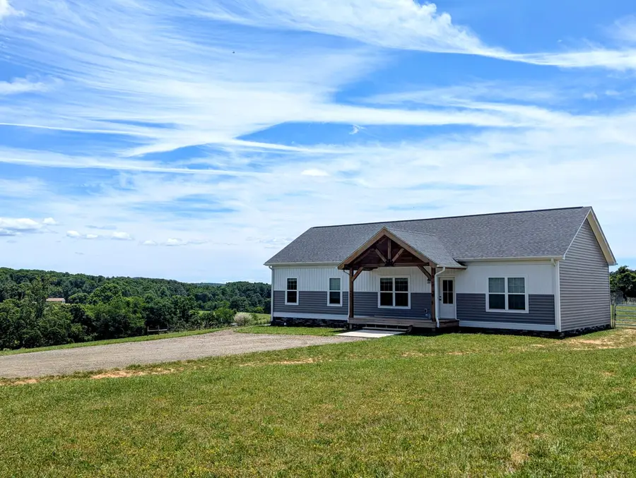 1345 Hale Rd Ne, Check, VA 24072 - #2