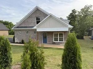 4121 Garst Mill Rd Sw, Roanoke, VA 24018 - #1