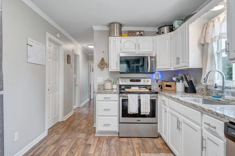 4228 Franklin St, Rocky Mount, VA 24151 - #3