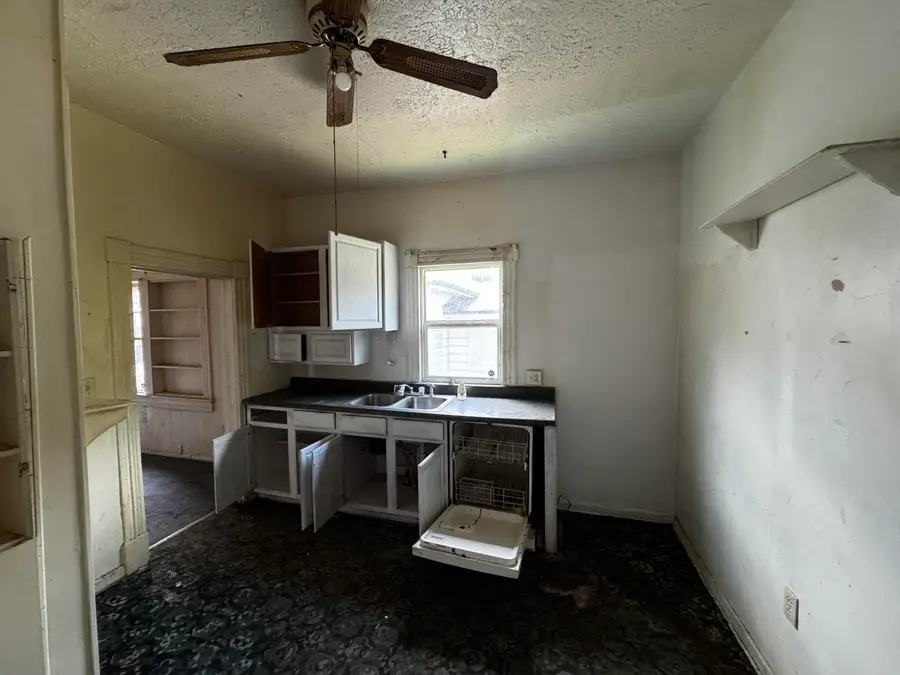 1606 Church Ave Se, Roanoke, VA 24013 - #2