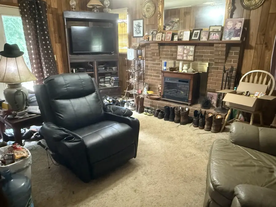 90 Harvey St, Rocky Mount, VA 24151 - #3