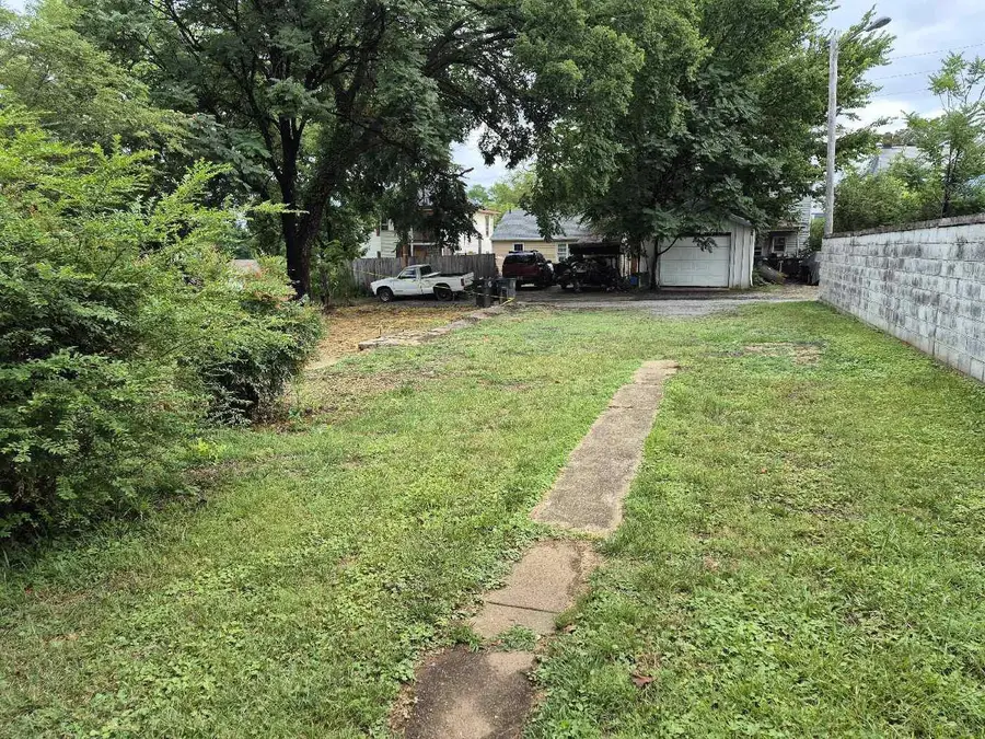 806 Stuart St, Lynchburg, VA 24501 - #3