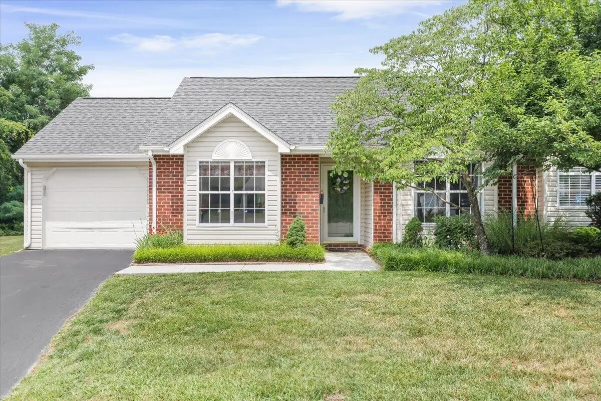 6965 Black Walnut Ct, Roanoke, VA 24019 - #1