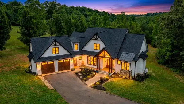 479 Constitution Blvd, Wirtz, VA 24184