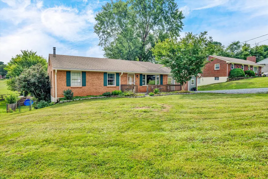 1123 Roundtree Dr, Bedford, VA 24523 - #3