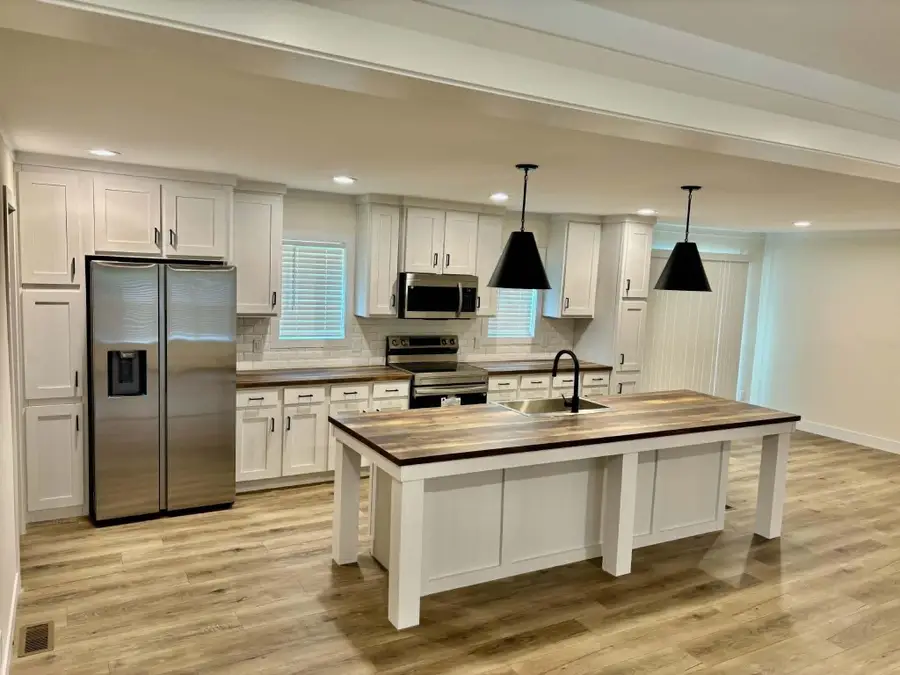 3702 Buck Mountain Rd, Roanoke, VA 24018 - #3