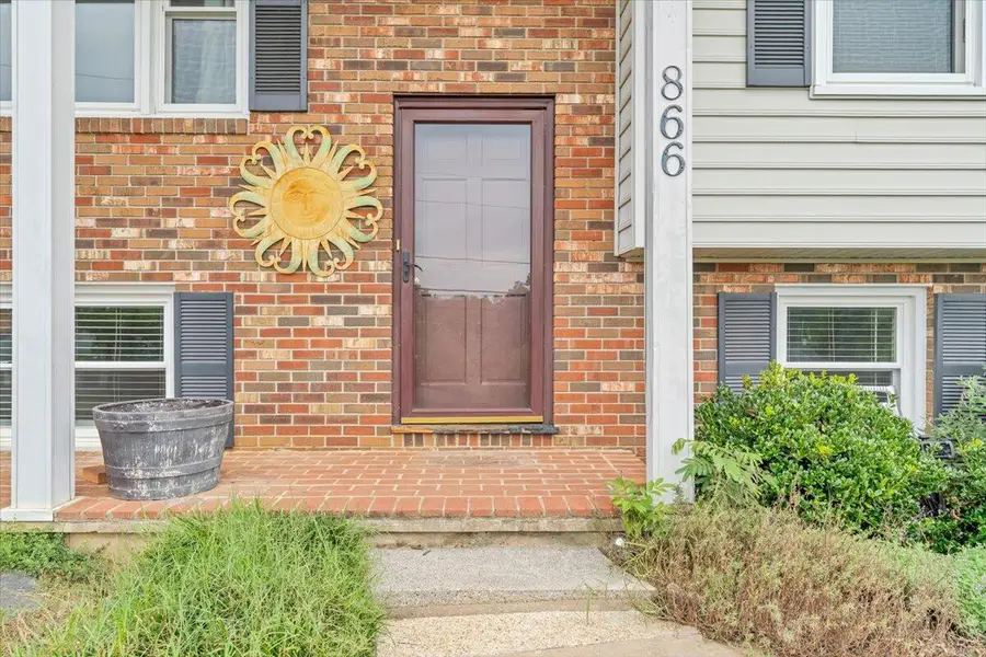 866 Peyton St, Roanoke, VA 24019 - #3