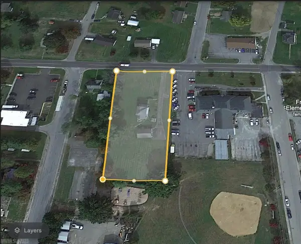 1604 Wadsworth St, Radford, VA 24141