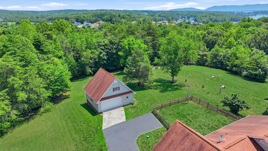 95 Sunny Field Rd, Wirtz, VA 24184 - #3