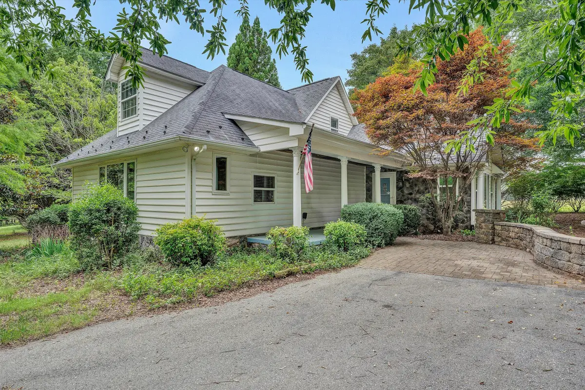 2932 Dickerson Mill Rd, Bedford, VA 24523 - #1