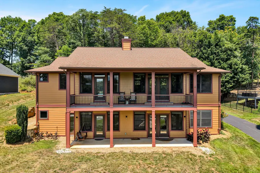 209 Park Shores Cir, Moneta, VA 24121 - #2